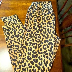 Balance Athletica Kingdom Collection- King Cheetah Print Leggings Size XL